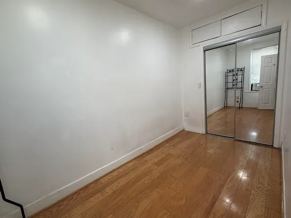 135a Grace Street image 10 of 12