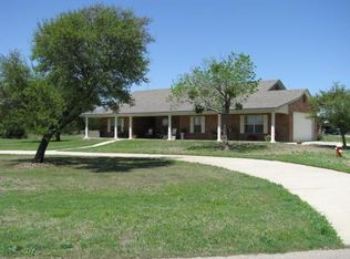 919 Cedar Ridge Rd, Gatesville, TX 76528