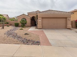 325 E Glenhaven Dr, Phoenix, AZ 85048