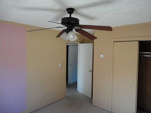 4th image of 10960 Rosemere Dr