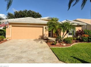 9301 Old Hickory Cir, Fort Myers, FL 33912