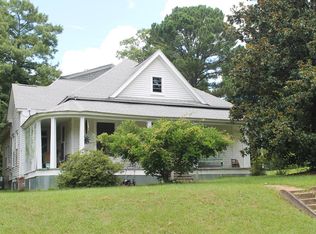 417 Wood St, Water Valley, MS 38965
