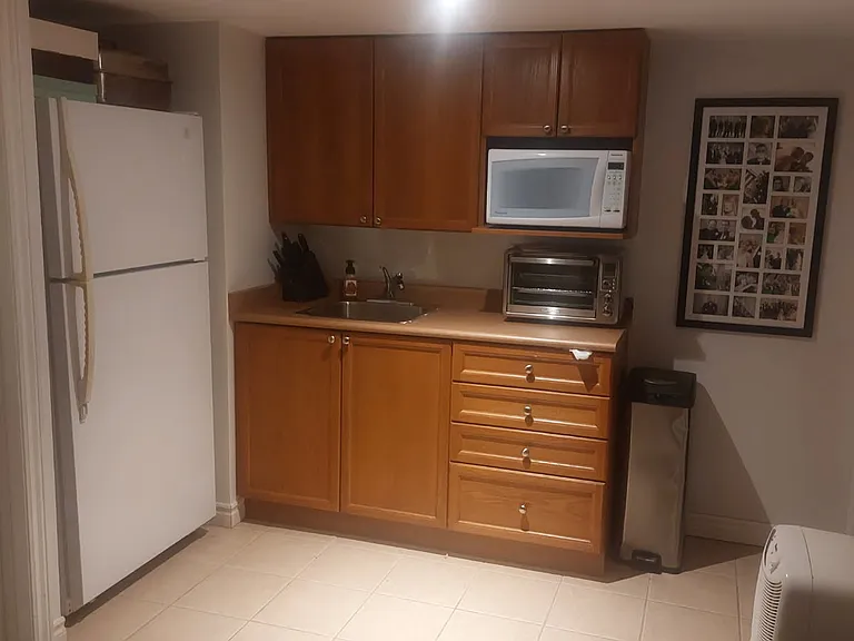Monique Cres — Photo 3