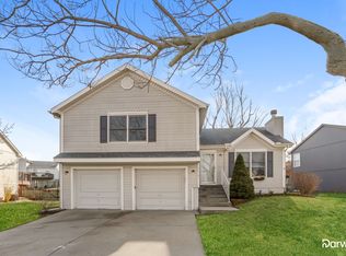 11101 N Booth Ave, Kansas City, MO 64157
