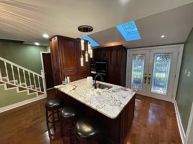 Walnut Ln — Photo 6