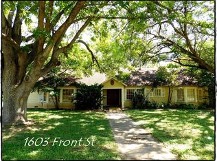 1603 Front St, Columbus, TX 78934