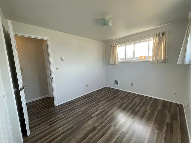2549 Sherman St SE #2549 — Photo 30