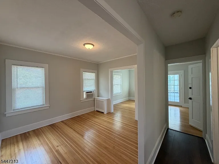 54 Label St #2 — Photo 7