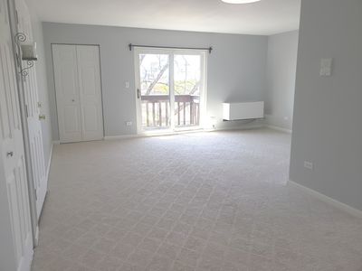 271 12th St #7E, Wheeling, IL, 60090