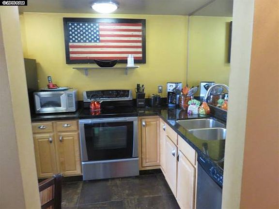 5th image of 300 Hauoli St APT B4