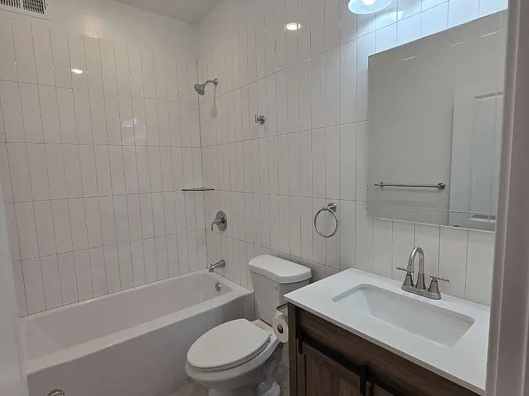 2544 S Sheridan St — Photo 39