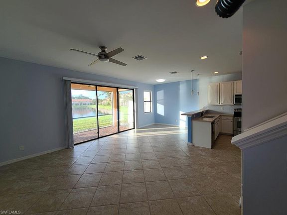5th image of 14761 Sutherland Ave #443