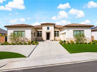 12525 N Silver Spur Ct, Northridge, CA 91326