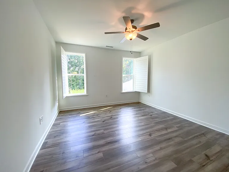412 Highland Forest Dr — Photo 9
