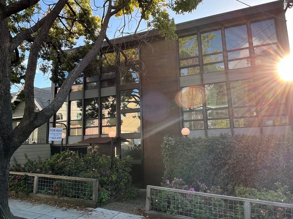 263 Euclid Ave #203