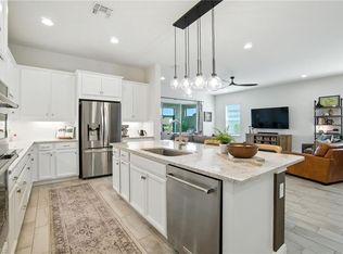 3387 Pilot Cir, Naples, FL 34120