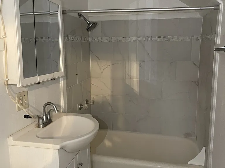 7819 Saint Charles Ave #I — Photo 5