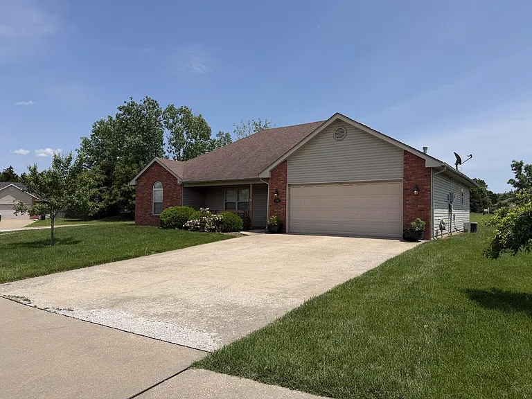 4310 Culpeper Dr — Photo 1