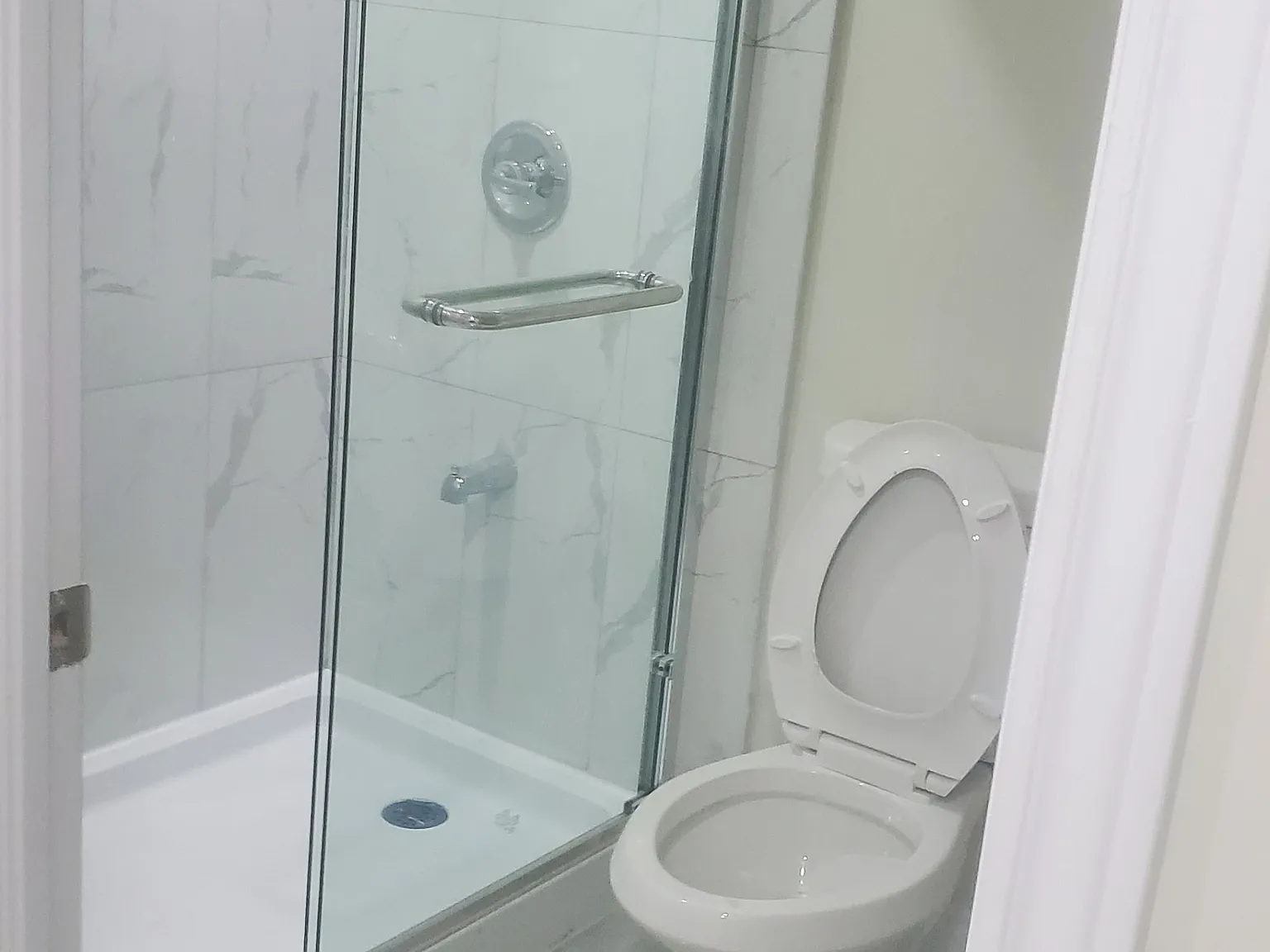 2 bed, $1,650 — Photo 4