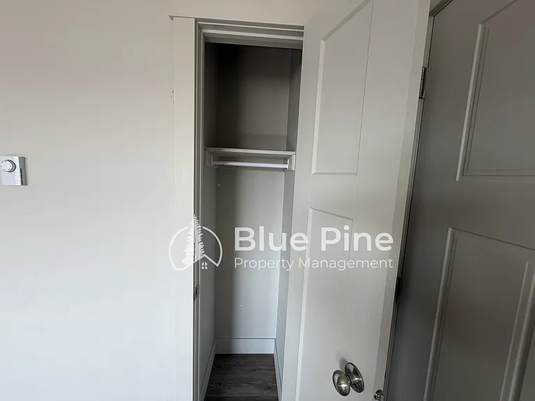 6255 N Freedom Rd #3 — Photo 3