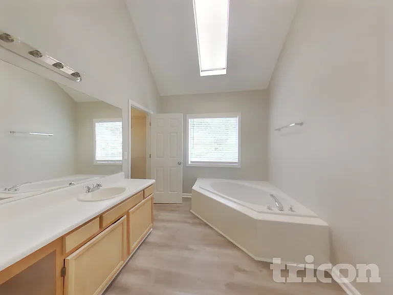 7201 Monterey Ave — Photo 11