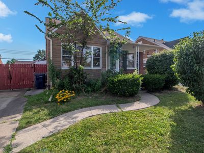 1561 Lincoln Ave, Lincoln Park, MI, 48146
