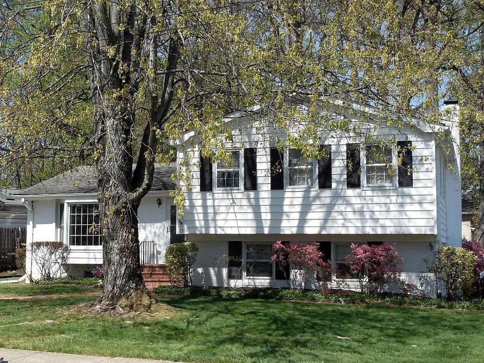 1st image of 9906 Colony Rd