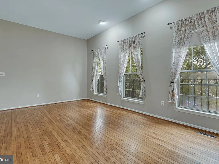 44030 Gala Cir — Photo 7