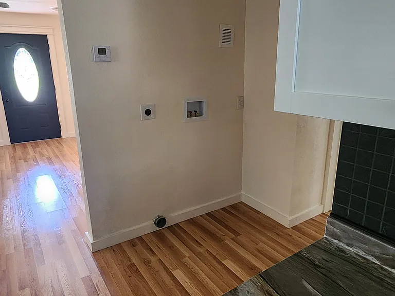 211 S Brownell Ave — Photo 12