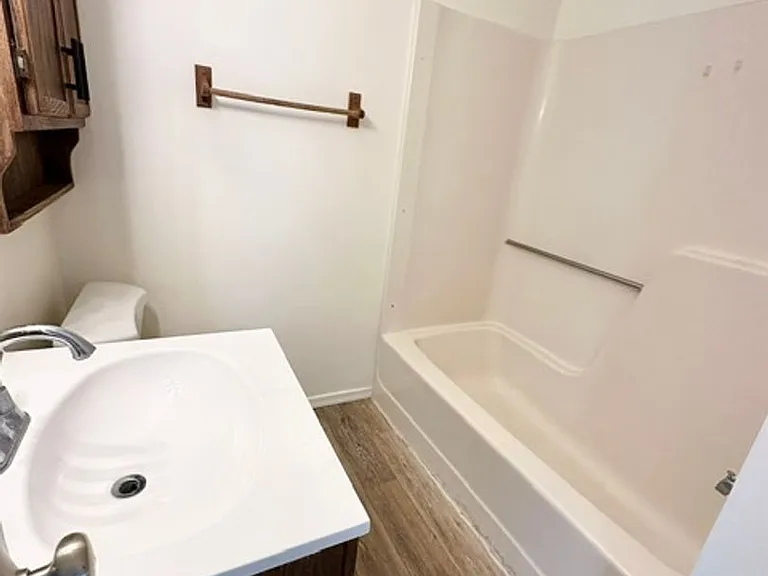 1 Russian Olive Dr — Photo 4