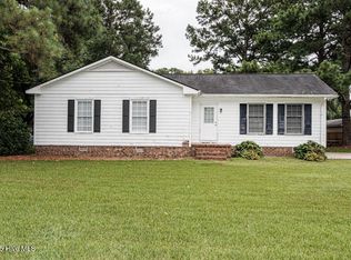 8604 Robbins Rd, Rocky Mount, NC 27803