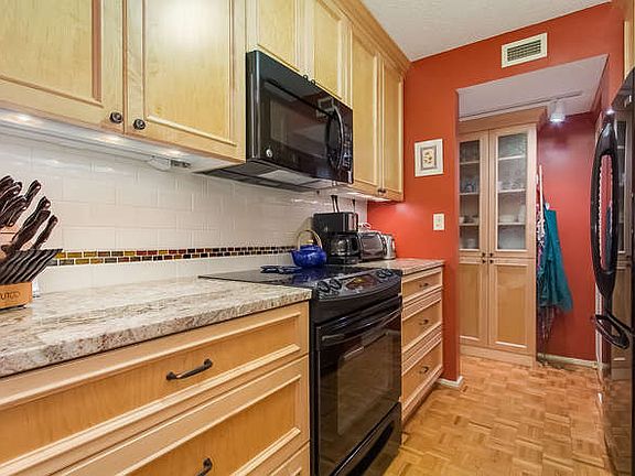 5th image of 1200 Nicollet Mall APT 606