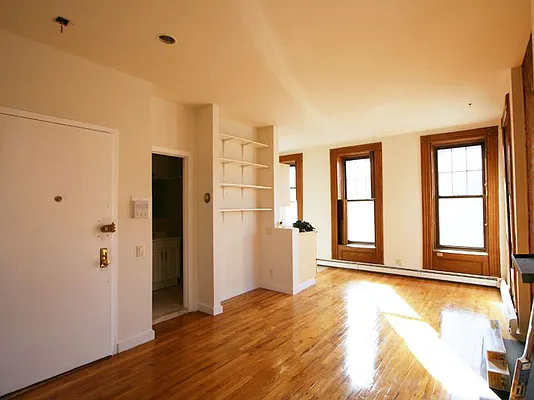 Rented by Dwell Residential Inc | media 11