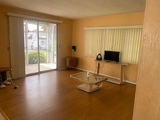 3rd image of 3212 Florida St #48