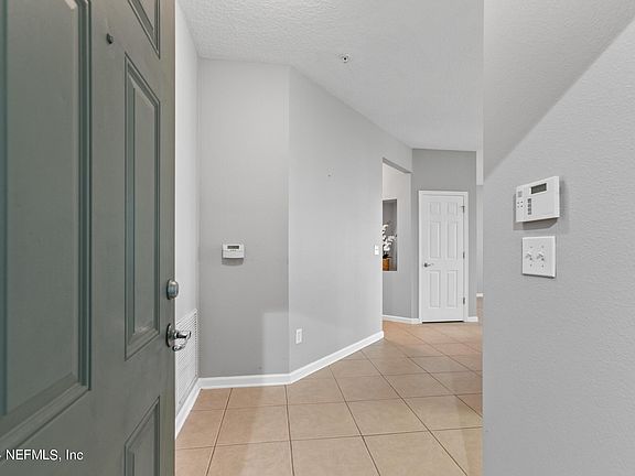 3rd image of 13364 BEACH Boulevard #303