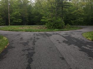 18 Mossy Ridge Rd, Belfast, ME 04915