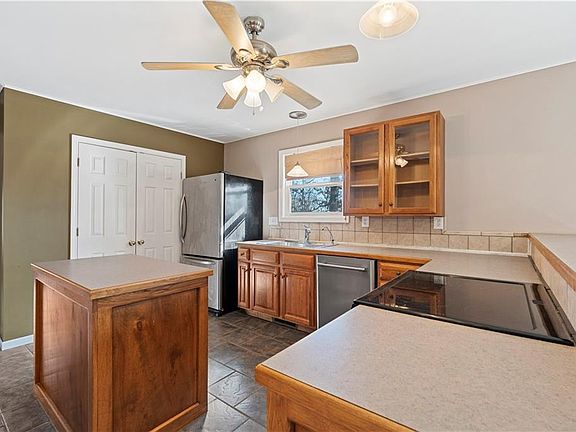 3rd image of 22123 S 2625th Rd