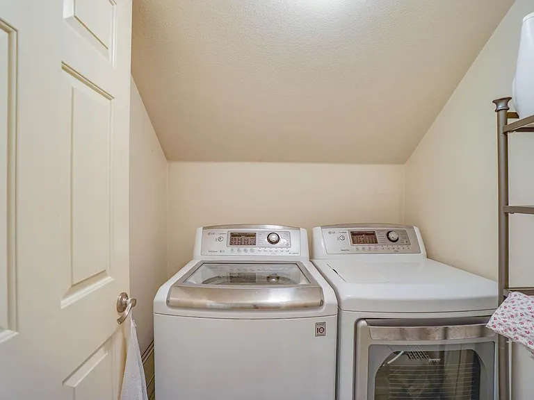 4013 NW 14th Ave — Photo 65