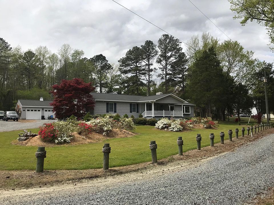 1st image of 11414 Landing Dr