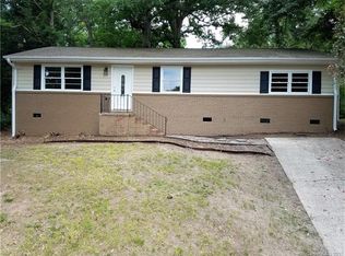 311 Oakwood Cir, Gastonia, NC 28054