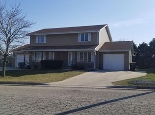 243 Thomas Dr, Pt Washington, WI 53074