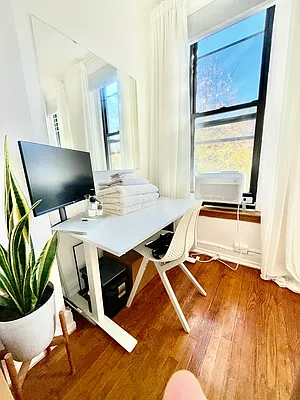 Rented by Oxford Property Group | media 7