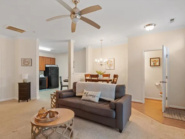 11700 Coppergate Dr Unit 102, Raleigh, NC 27614