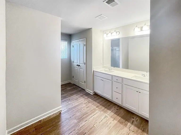 5141 Sidney Square Dr — Photo 12