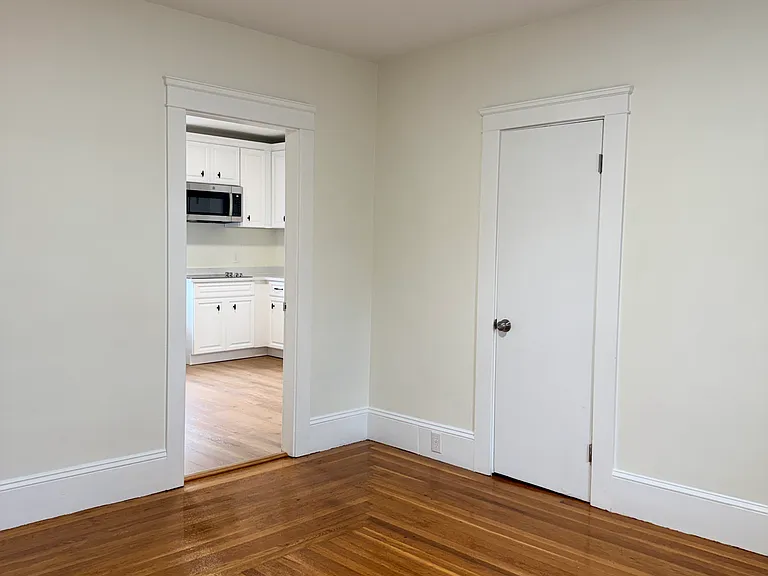 90 Spruce St #2-F — Photo 8