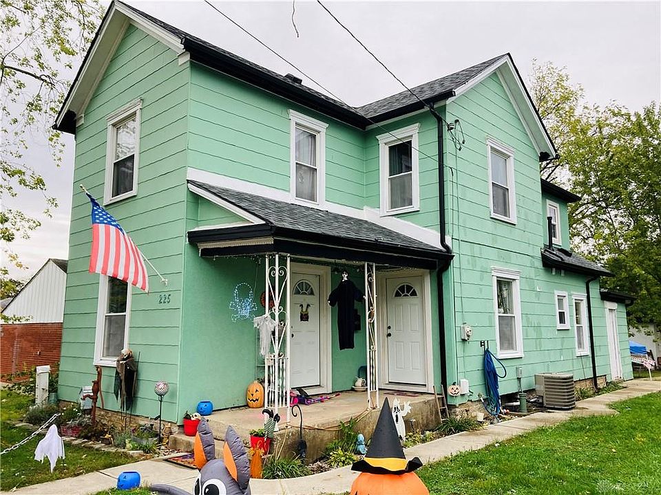 1st image of 225 E Shannon Ave