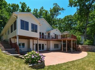 9015 Deer Point Dr, Newaygo, MI