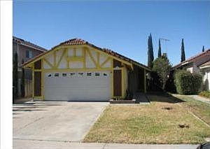 2nd image of 24323 Nicole Ct