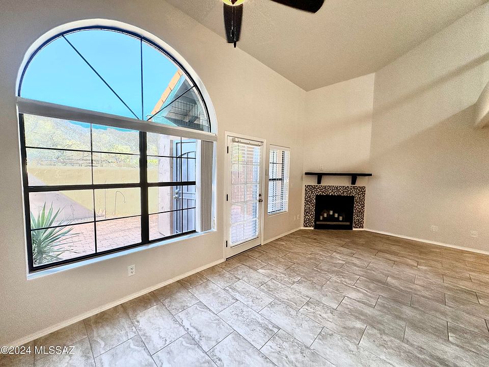 1st image of 5436 N Via Del Arbolito