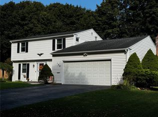 150 Linden Ave, Newark, NY 14513